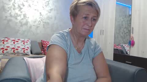 Lovepinklilly online show from 12/06/24, 10:08