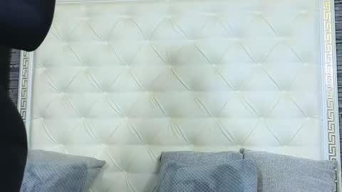 Snapshot of rosevanessa chatting on 04/27/26, 05:27 Gabriela online show from 04/27/26, 05:27