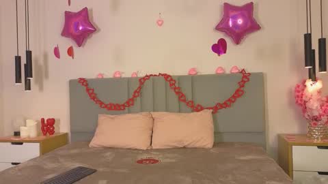 rosewilsom online show from 02/03/26, 12:32