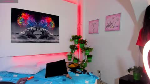 Snapshot of rosi_cooper chatting on 02/10/25, 01:55 rosi_cooper online show from 02/10/25, 01:55