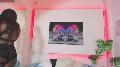 Snapshot of rosi_cooper chatting on 02/16/25, 03:05 rosi_cooper online show from 02/16/25, 03:05