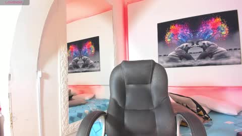 Snapshot of rosi_cooper chatting on 02/20/25, 10:59 rosi_cooper online show from 02/20/25, 10:59