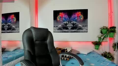 Snapshot of rosi_cooper chatting on 02/23/25, 11:22 rosi_cooper online show from 02/23/25, 11:22