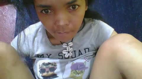 Snapshot of rosia685234 chatting on 03/06/25, 05:43 rosia685234 online show from 03/06/25, 05:43