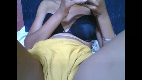 rosia685234 online show from 02/14/26, 06:04