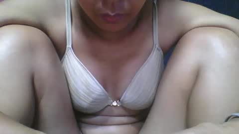 Snapshot of rosia685234 chatting on 03/14/26, 08:03 rosia685234 online show from 03/14/26, 08:03