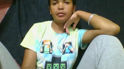 Snapshot of rosia685234 chatting on 03/19/26, 02:48 rosia685234 online show from 03/19/26, 02:48