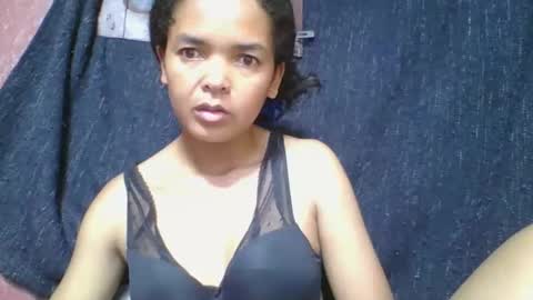 Snapshot of rosia685234 chatting on 03/29/26, 02:22 rosia685234 online show from 03/29/26, 02:22