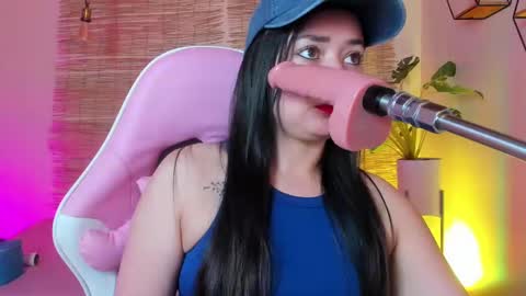 Snapshot of rosie_jhons chatting on 02/19/25, 03:50 rosie_jhons online show from 02/19/25, 03:50