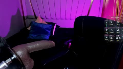 Snapshot of rosie_jhons chatting on 05/02/26, 03:33 rosie_jhons online show from 05/02/26, 03:33