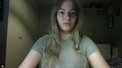 Rosie online show from 10/14/25, 06:47