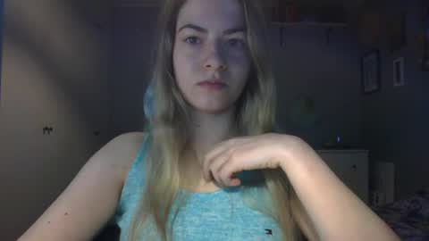 Rosie online show from 04/17/26, 07:00