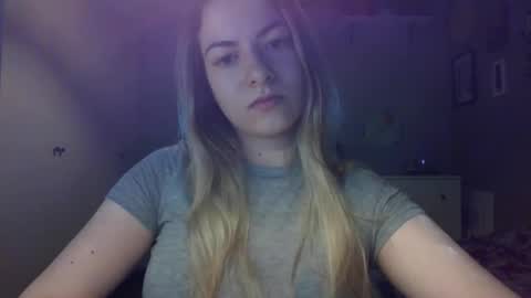 Rosie online show from 04/21/26, 07:03