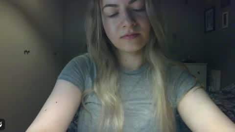 Rosie online show from 05/15/26, 06:42