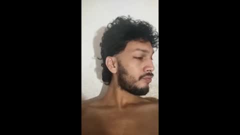 Snapshot of roskof69 chatting on 03/06/25, 09:58 Ribuu online show from 03/06/25, 09:58