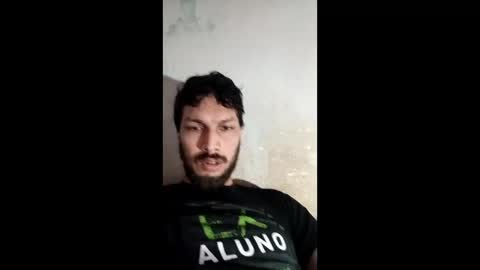 Snapshot of roskof69 chatting on 09/11/25, 05:02 Ribuu online show from 09/11/25, 05:02