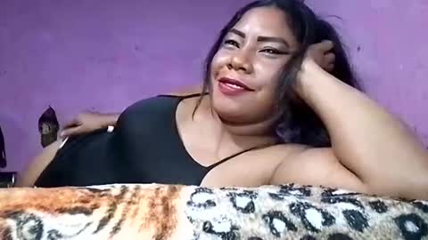 Snapshot of rosmerynava chatting on 01/31/25, 02:26 rosmerynavarro online show from 01/31/25, 02:26