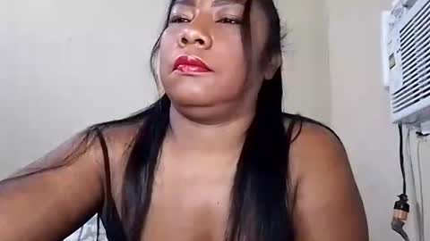 Snapshot of rosmerynava chatting on 03/10/25, 07:10 rosmerynavarro online show from 03/10/25, 07:10