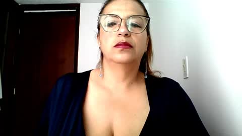 Snapshot of rossanalionheart chatting on 06/02/26, 12:29 Rossana online show from 06/02/26, 12:29