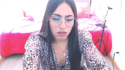 rosse online show from 10/24/25, 02:35