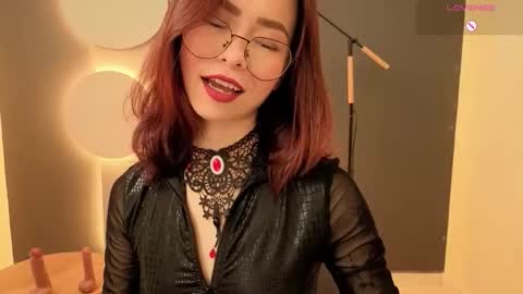Miss Rosse online show from 11/04/25, 02:16