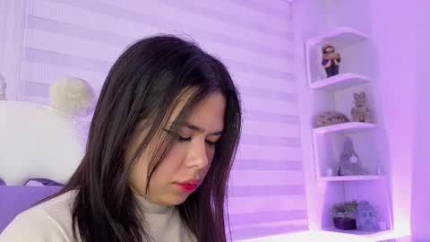 Snapshot of rosse_amyy chatting on 05/10/26, 09:53 online show from 05/10/26, 09:53