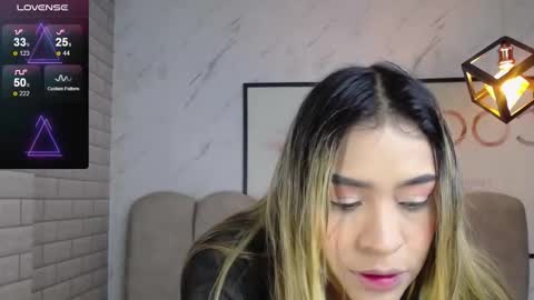 rosse jeane v online show from 12/05/25, 03:15