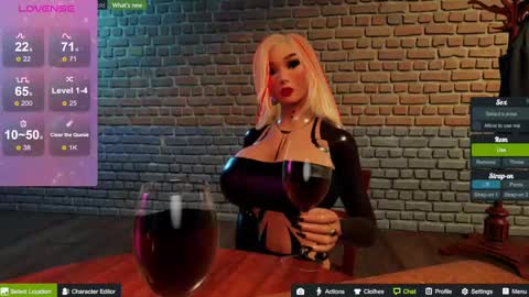 Snapshot of rosse_mistress chatting on 09/17/25, 10:44 Roxana online show from 09/17/25, 10:44