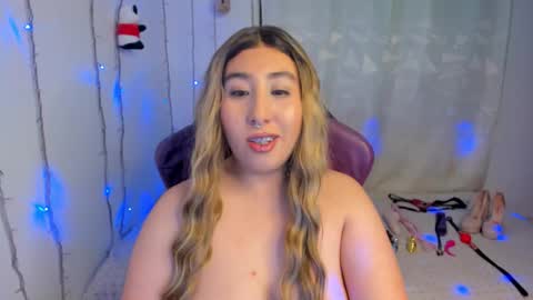 ROSSE DEMOND  online show from 02/22/26, 01:51