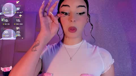 Snapshot of rosselfinoll chatting on 01/04/25, 12:27 Rossel online show from 01/04/25, 12:27