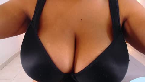 Rossi Hill online show from 03/27/26, 12:05