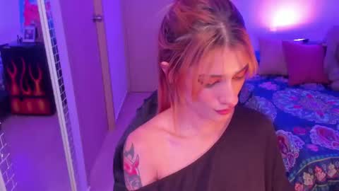 Snapshot of rot_wallace chatting on 07/19/26, 10:35 rot_wallace online show from 07/19/26, 10:35