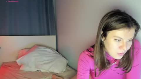 Snapshot of roter_rita chatting on 02/05/25, 02:08 roter_rita online show from 02/05/25, 02:08