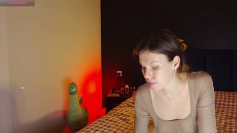 roter_rita online show from 11/13/25, 04:50