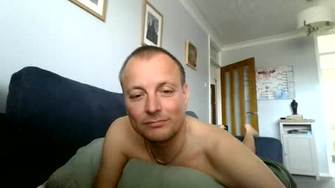 Snapshot of rotunda1874 chatting on 06/16/26, 03:25 rotunda1874 online show from 06/16/26, 03:25