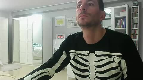 roubarixx online show from 10/27/25, 07:01