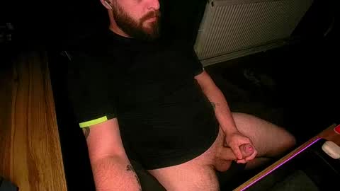 Snapshot of roughwonder chatting on 06/01/26, 06:37 Luke online show from 06/01/26, 06:37
