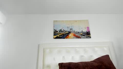 Snapshot of rouse_sexy_hotxx77 chatting on 11/18/25, 09:19 rouse_sexy_hotxx77 online show from 11/18/25, 09:19