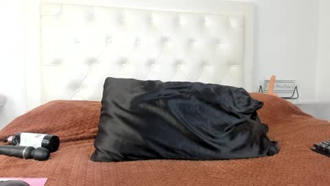 rouse_sexy_hotxx77 online show from 03/29/26, 03:01