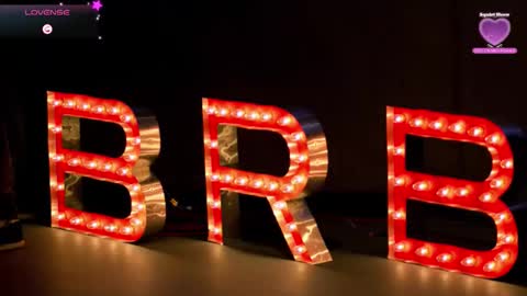 sofia online show from 10/25/25, 06:35