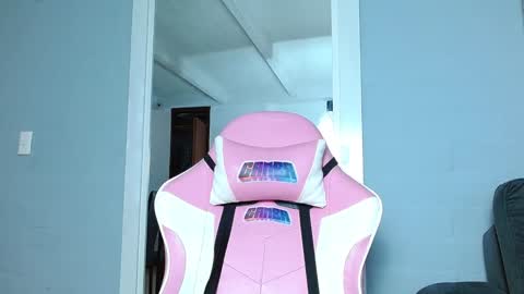 Snapshot of rousebonnett chatting on 12/11/24, 07:46 ROUSE  online show from 12/11/24, 07:46