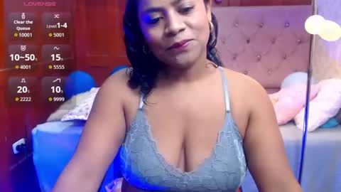 Snapshot of rousse_amber chatting on 06/24/26, 01:43 amber online show from 06/24/26, 01:43
