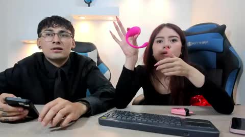 rousse_n_kenji online show from 05/17/26, 06:48