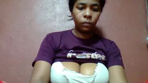 rovaelyah online show from 04/23/26, 03:30