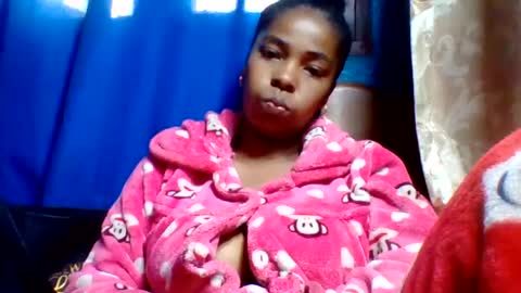 Snapshot of rovaelyah chatting on 07/05/26, 04:07 rovaelyah online show from 07/05/26, 04:07