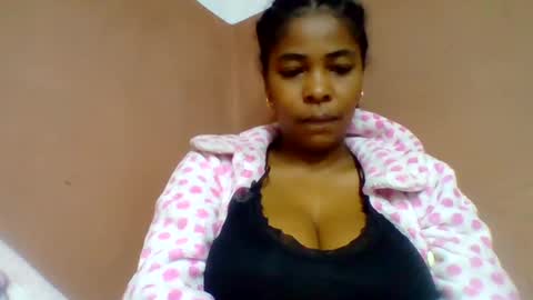 Snapshot of rovaelyah chatting on 07/12/26, 02:46 rovaelyah online show from 07/12/26, 02:46