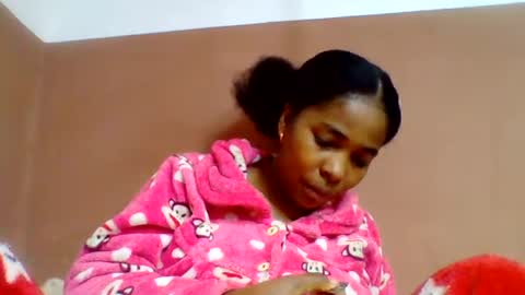 Snapshot of rovaelyah chatting on 07/17/26, 03:13 rovaelyah online show from 07/17/26, 03:13