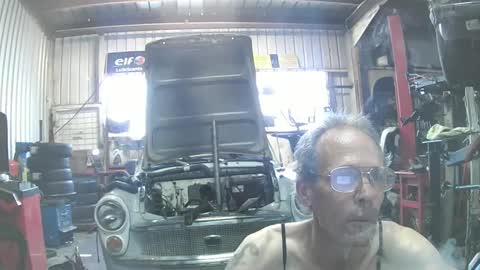 Snapshot of rover_ chatting on 01/26/25, 01:52 rover_ online show from 01/26/25, 01:52