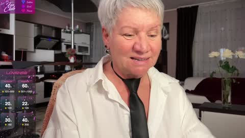 Roxana online show from 01/29/25, 03:15