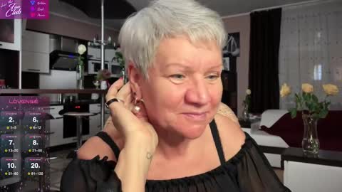 Roxana online show from 02/11/25, 04:02